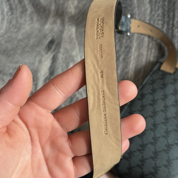 New Michael Kors belt bag - Picture 3 of 11